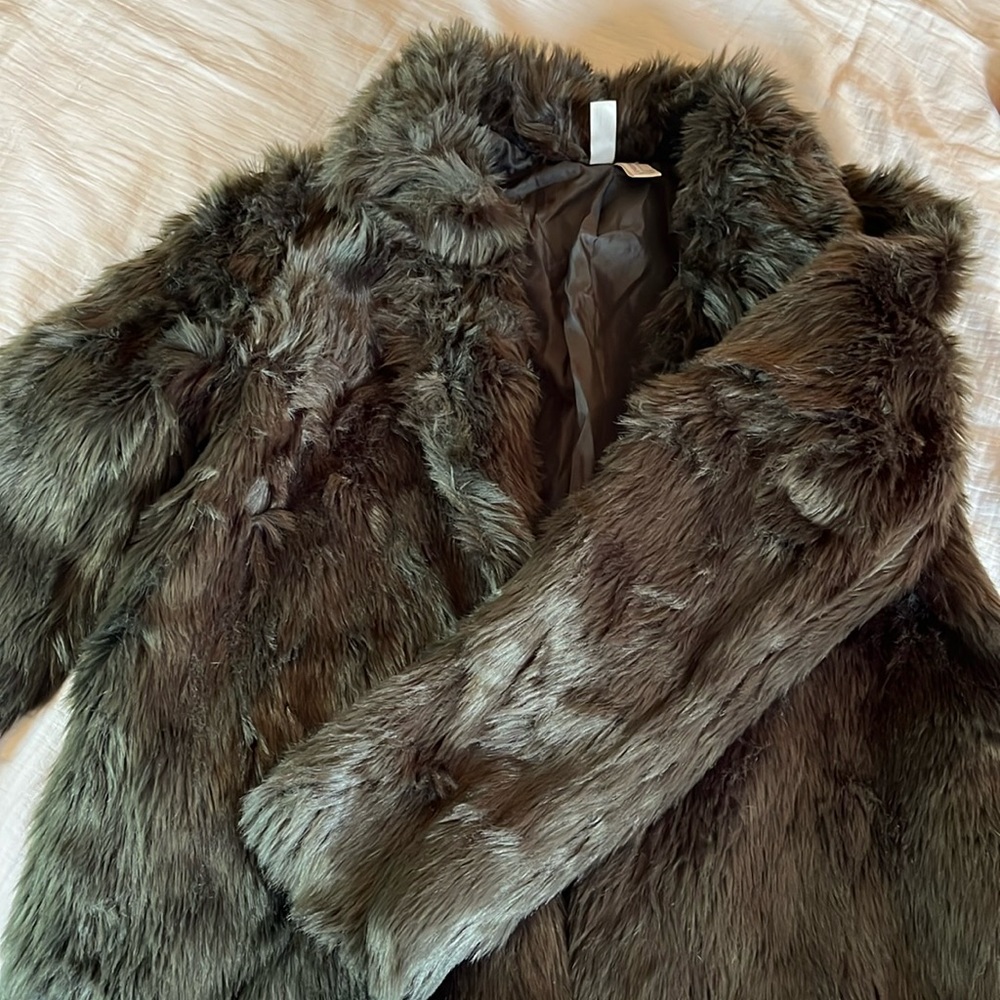 COPY - Army Green Fur Jacket Size L